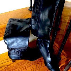 Black leather Cole Haan Boots
